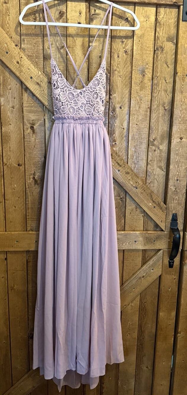 NWT Ladmous maxi dress open back lace mauve pink sz Small